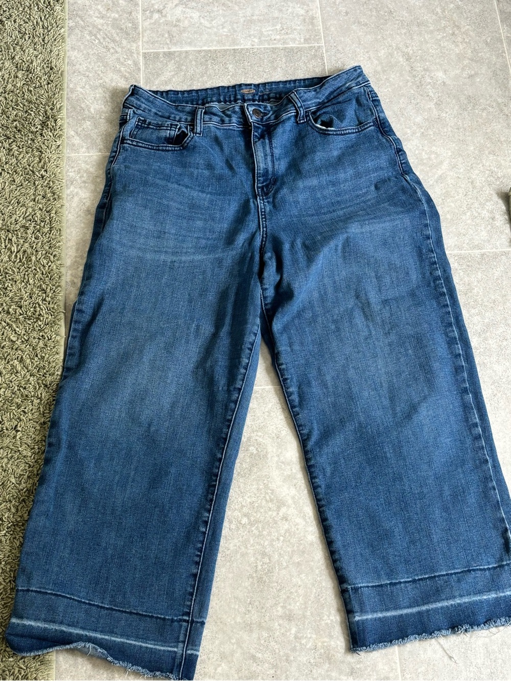 Old Navy Dark Blue Cropped Wide-Leg Jeans
